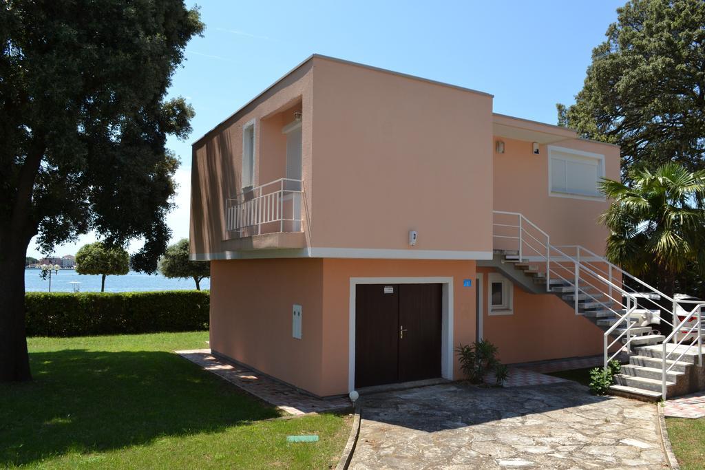 Apartments Lungomare Umag Exterior photo