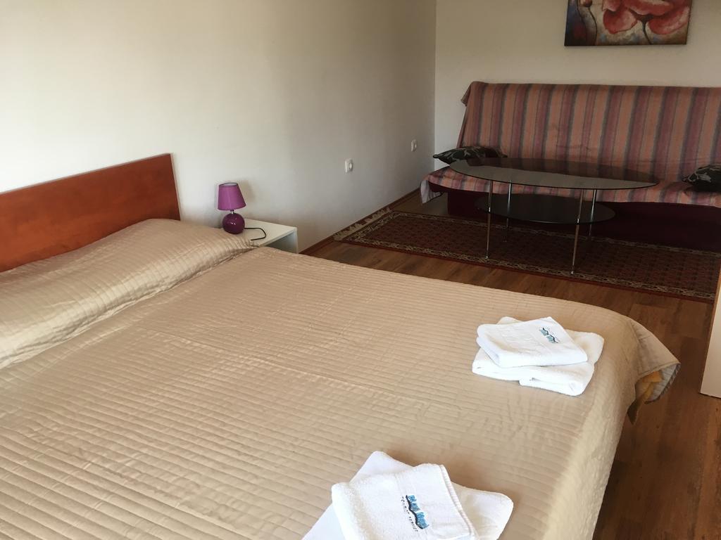 Apartments Lungomare Umag Exterior photo
